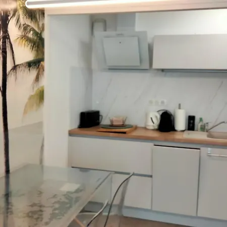 Renove Proche Plage, - Fr-1-331-230 * 莱萨布勒-多洛讷